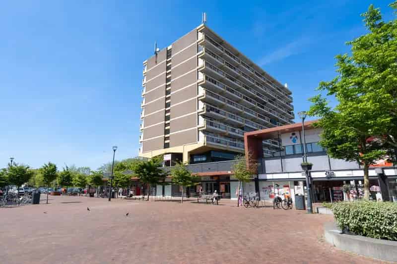 2-Kamer Appartement Leiden Uitzicht Balkon Berging