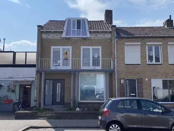 Studentenkamer Maastricht Scharn - Ruime kamer begane grond