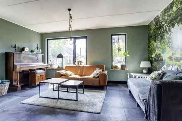 Ruime Twee Onder Een Kapwoning Koudekerke