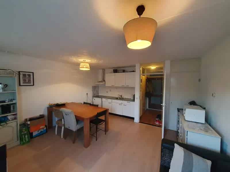 Kamer in twee-persoons appartement Tanthof, Delft