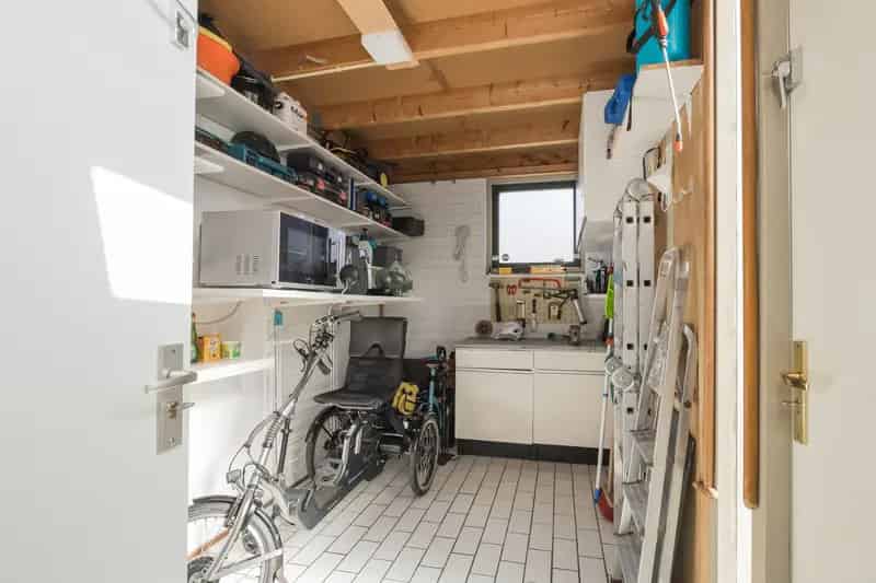 Huis te koop Katwijk: Ruime gezinswoning met 5 slaapkamers en tuin op het zuiden