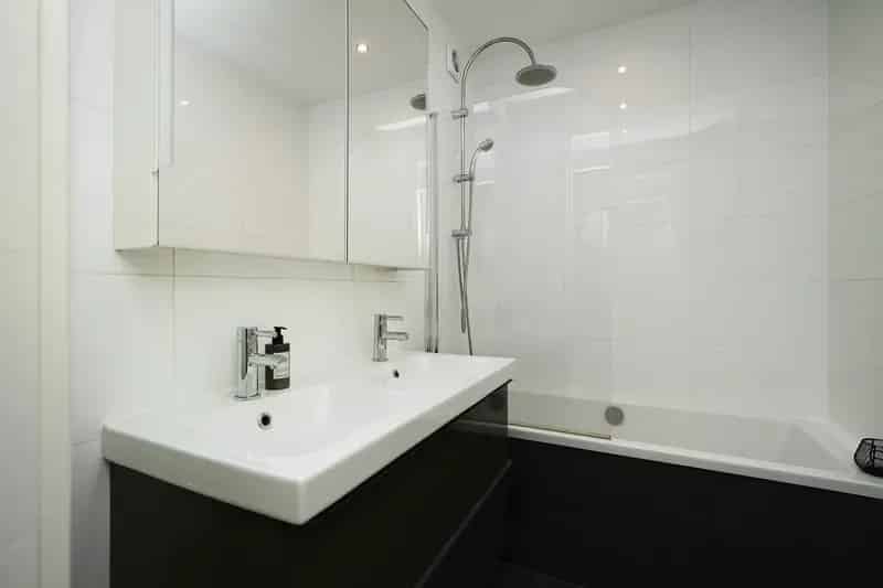 3 Kamer Appartement Den Haag gerenoveerd 80m2 terras parkeren