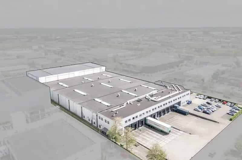 Bedrijfshal te Huur Zwolle Marslanden 7608m2 Kantoor 1298m2