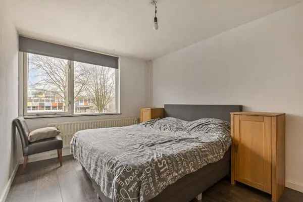 BovenDonk 106: 3 Slaapkamers, Open Keuken, Rustig Gelegen