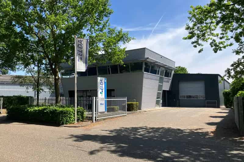 Bedrijfshal te Huur Rijen 513m2 Bedrijfsruimte Kantoorruimte Entresol