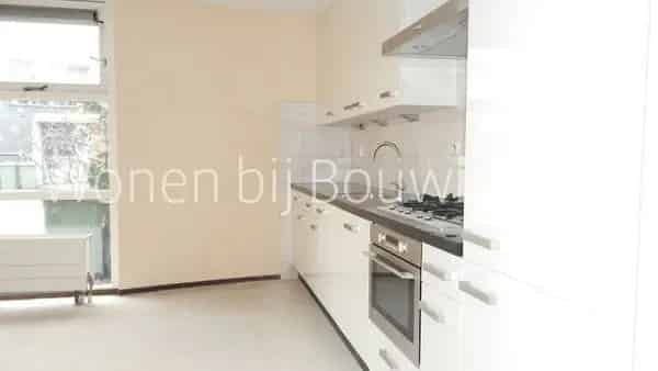 Geringeerd huis Prinsenparkbuurt 3 slaapkamers ruime tuin
