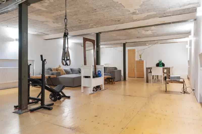 Huis te koop Heemstede: Ruime hoekwoning met winkel 306m²