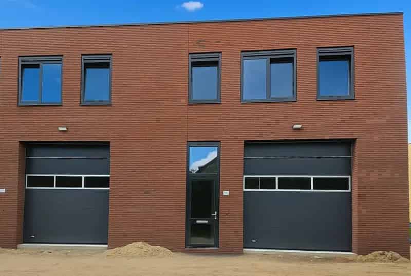 Bedrijfshal Schiphol-Rijk te Huur 141m2