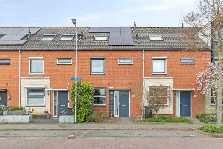 Huis te koop Bergschenhoek 4 slaapkamers moderne keuken tuin