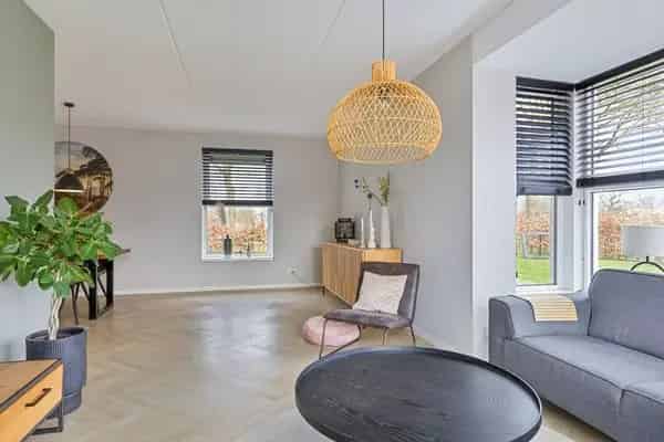 Ruime Villa 4 slaapkamers Kornputkwartier Steenwijk