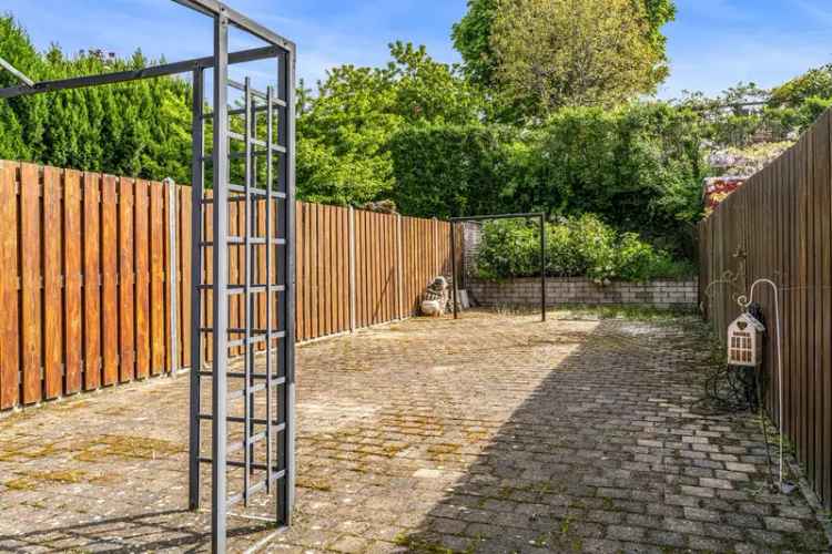Ruime Stadswoning Roermond 5 Slaapkamers Nabij Centrum
