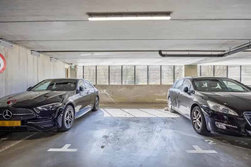 3 Kamer Appartement Osdorp Ruim Balkon Eigen Parkeerplaats