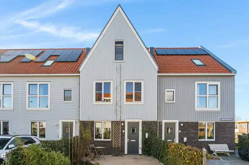 Huis te koop: Hoopende Swaen 4 1035 RT Amsterdam 