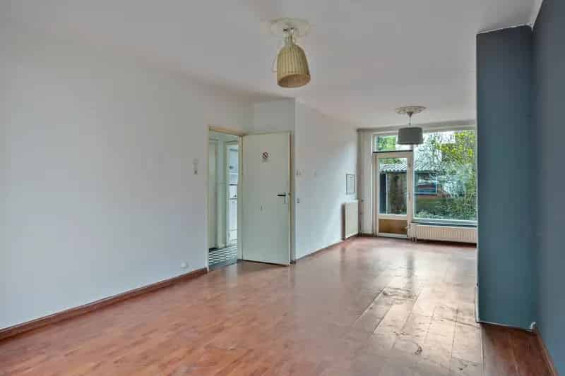 Huis te koop Breda Brabantpark 4 slaapkamers renovatieproject
