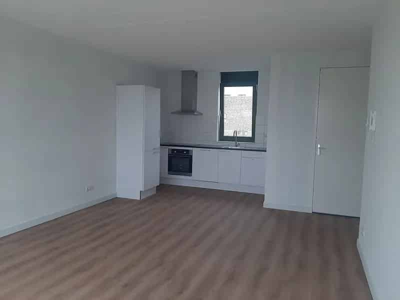 Ruim 3-kamerappartement Best Gaaibank Balkon Nabij Centrum