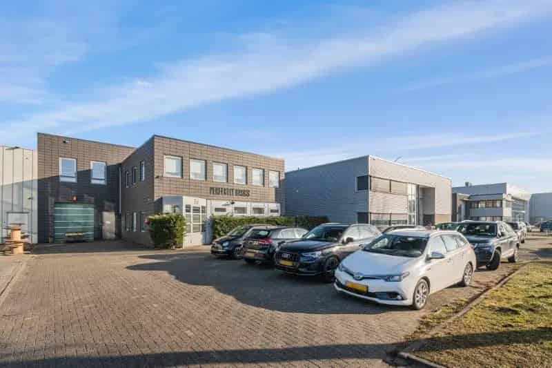 Bedrijfshal Haarlem te Koop - 2020m² - A-label - Turn-key