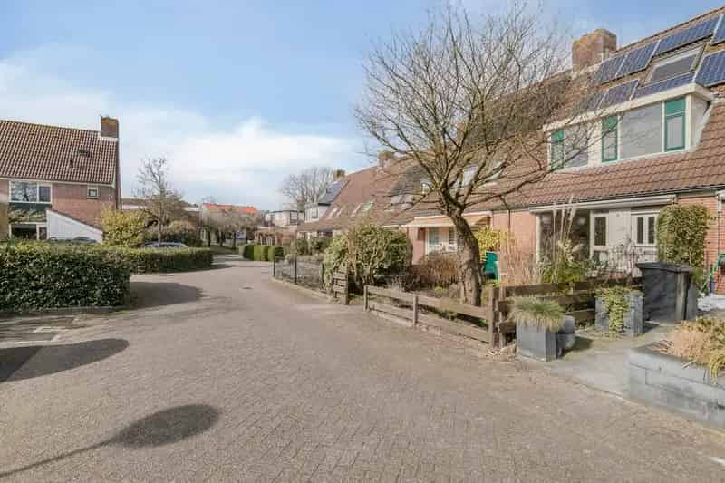 Tussenwoning Vogelenzang 4 slaapkamers moderne keuken