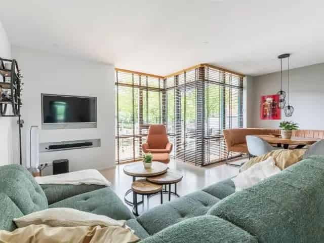 Appartement Amsterdam Oost  2 slaapkamers gerenoveerd