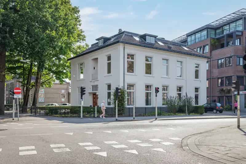 Kantoorruimte te Huur Apeldoorn Centrum - Statige Villa