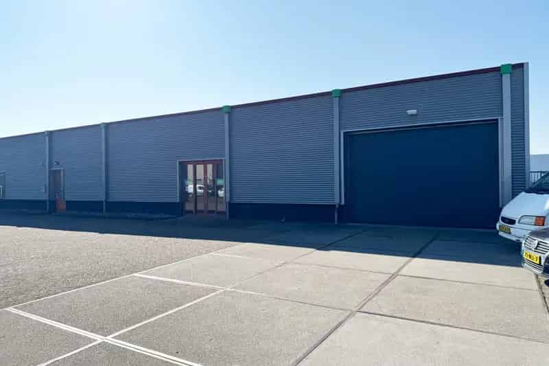 Bedrijfshal te huur Drachten 1865 m2 Industrieterrein De Haven
