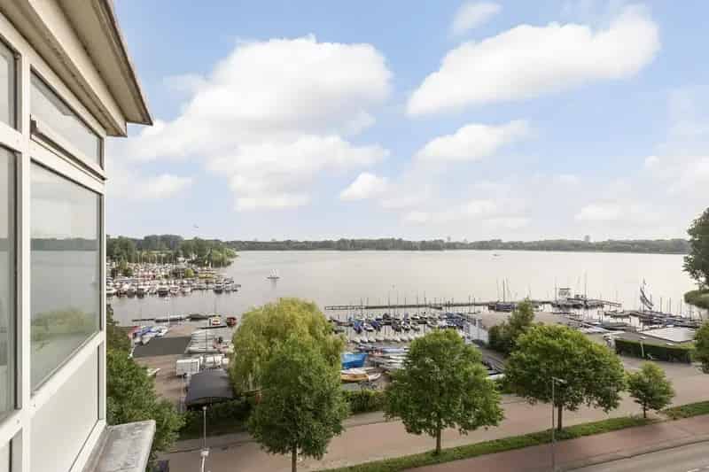 Rijksmonumentale Flat Kralingen Plas Uitzicht Balkon Dakterras 66m2