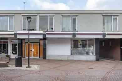 122m2 Winkelruimte te Huur Waddinxveen