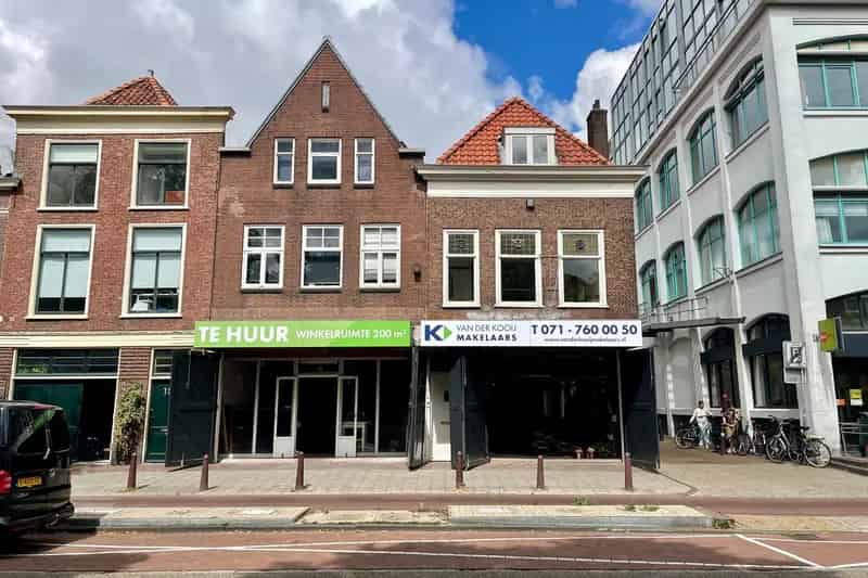 Winkelruimte te Huur Leiden Levendaal 200m²