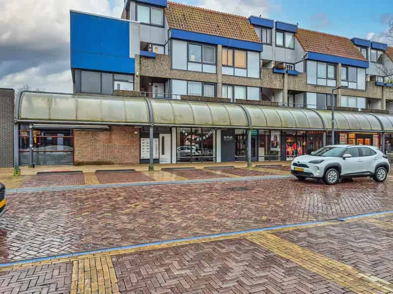 Start appartement Emmeloord Centrum - Ruim balkon en berging