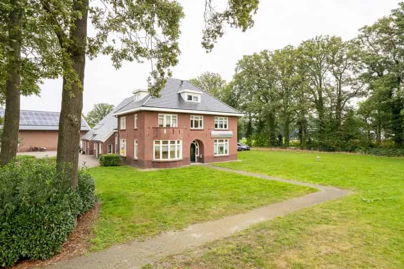 Kantoor Enschede | Zoek kantoren te huur: Bruggertstraat 350 7545 PJ Enschede 