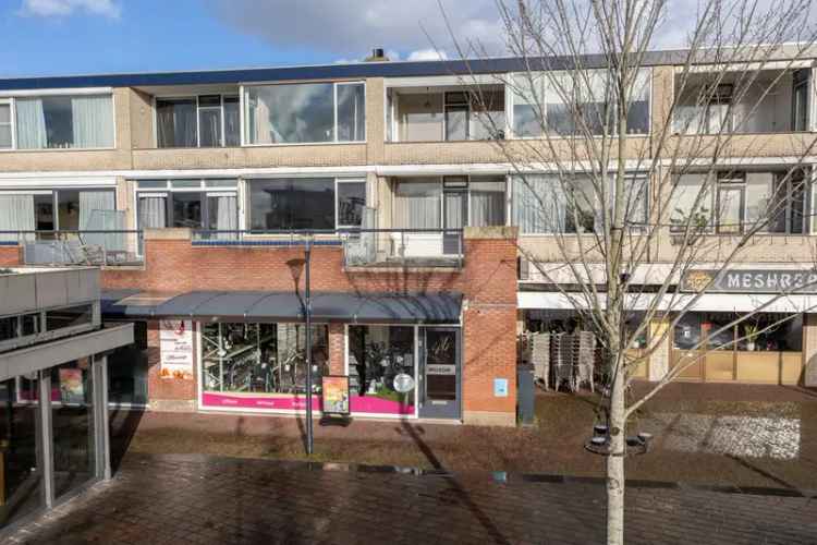 Galerijflat Te Koop in 9a, Kerkstraat, Berkel en Rodenrijs, Zuid-Holland