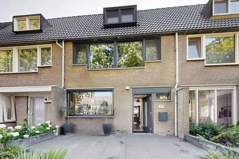 Huis te koop: Gaasbeek 19 4761 LR Zevenbergen | Funda