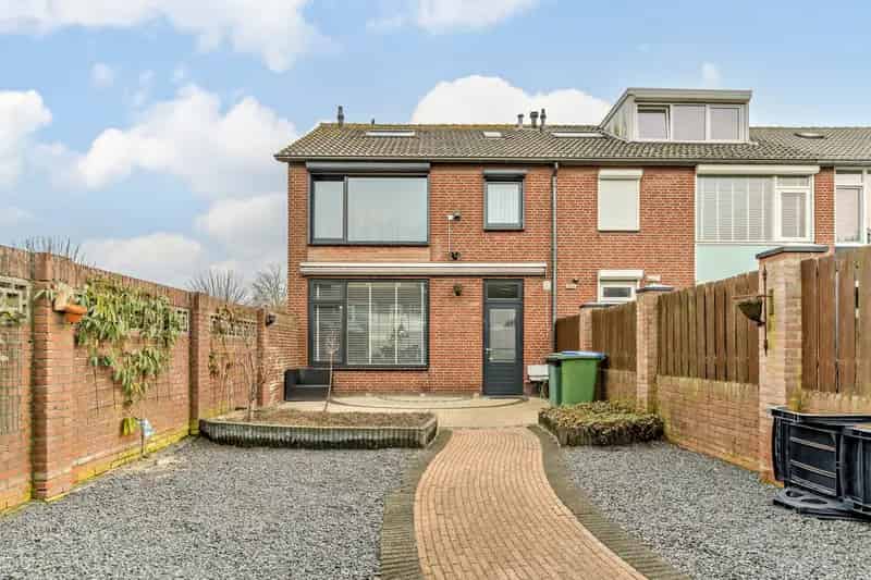 Ruime Eindwoning 5 Slaapkamers Breda Heusdenhout