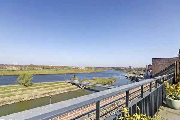 Appartement Havenkade Venlo: Modern Gemeubileerd met Dakterras