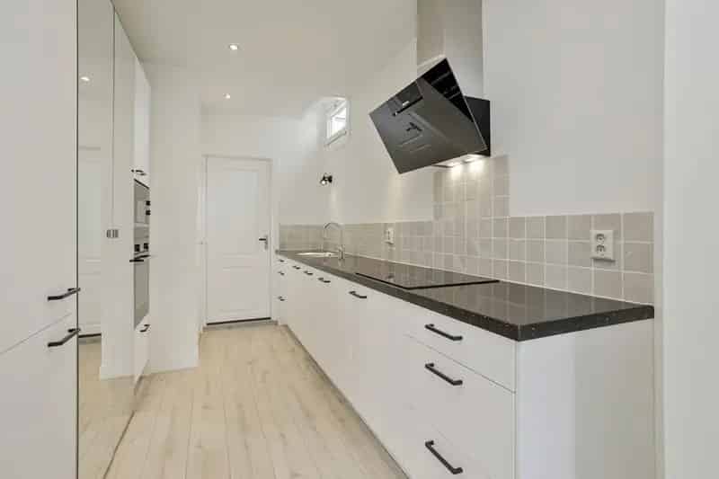 Gerenoveerde Eindwoning Schiedam Zuid 3 Slaapkamers Dakterras