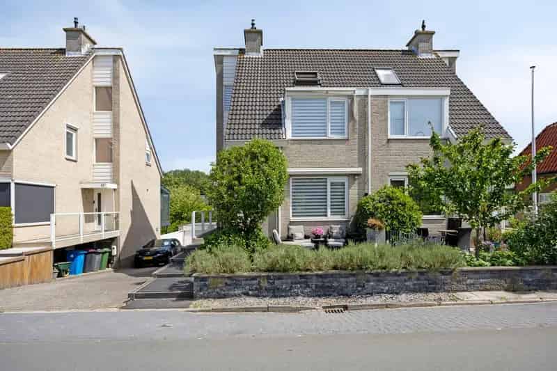 Luxe Villa te Koop Oostvlietweg Leidschendam 4 slaapkamers