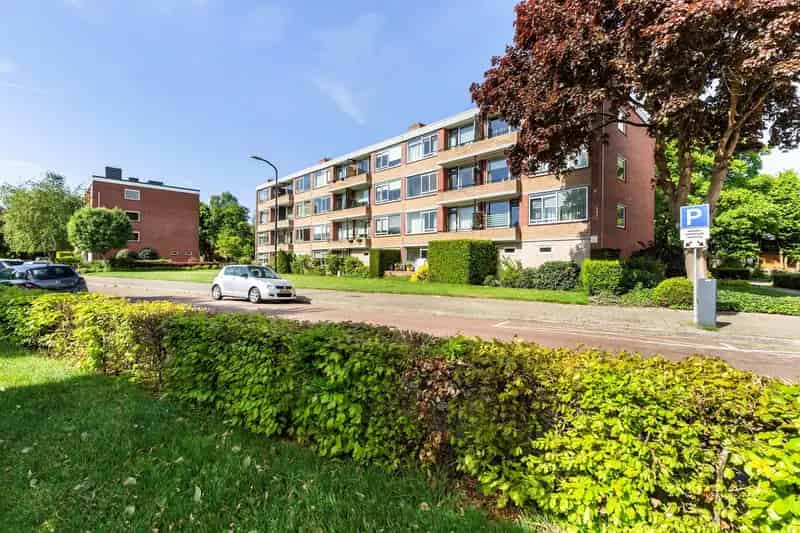 Appartement te koop: Albardastraat 136 7331 LK Apeldoorn 