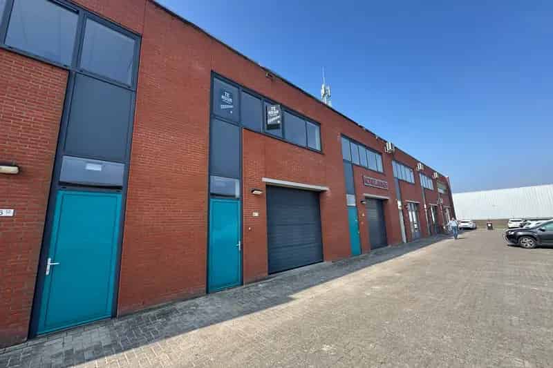 Bedrijfsunit te huur Groningen 120m2 Eemspoort
