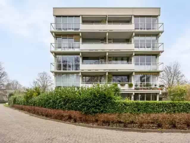 Ruim 3-kamer appartement Duivendrecht nabij Amsterdam