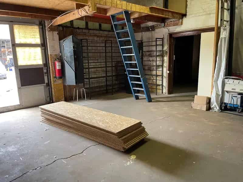 Bedrijfshal IJmuiden te Koop Haven 60m2