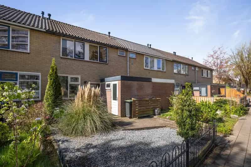 Ruime gezinswoning Borgele 4 slaapkamers tuin op het zuidwesten