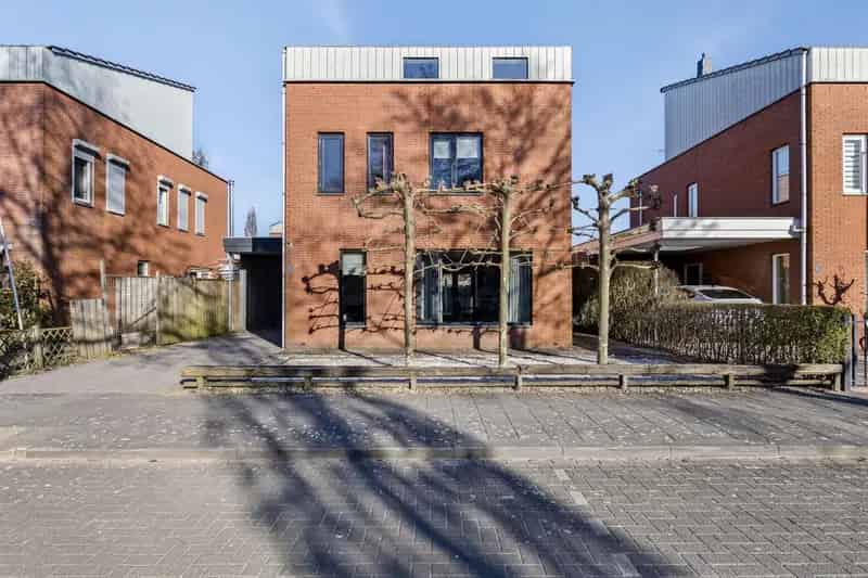 Vrijstaande woning Elst 5 slaapkamers moderne keuken tuin garage