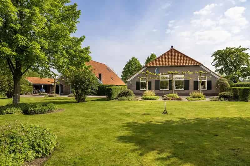 Luxe Boerderij met Schöppe nabij Barchem