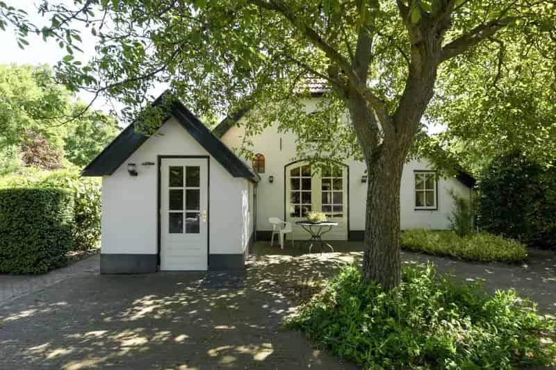 Woonboerderij Bennekom Ruim Perceel Bijgebouwen
