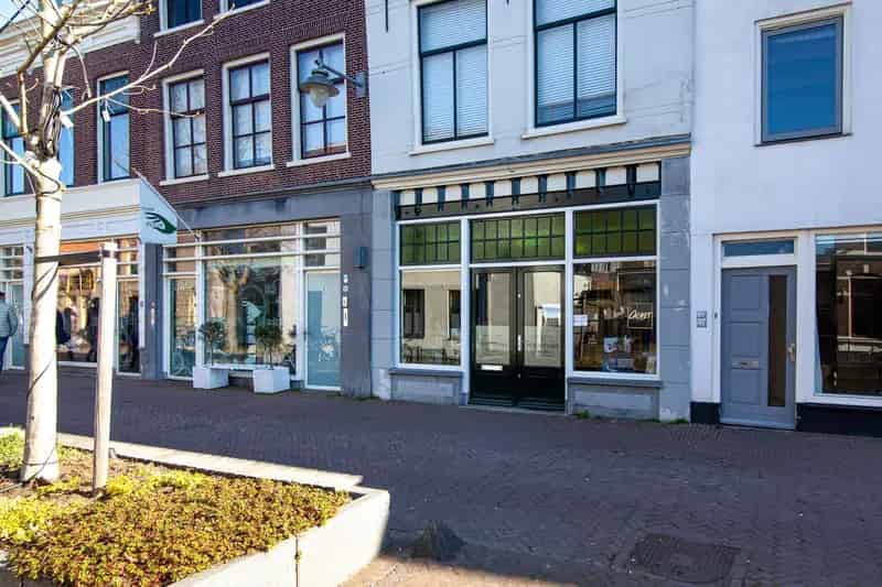 Winkelruimte te Huur of Koop Gouda Zeugstraat