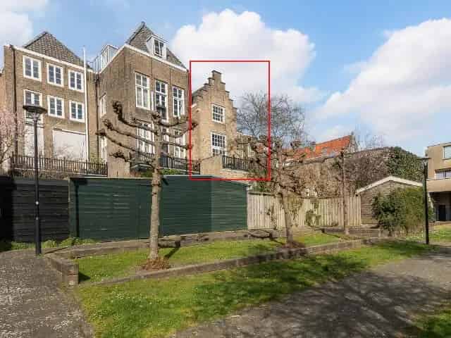 Rijksmonument Dordrecht Centrum 3 Slaapkamers Ruim Terras 130m2