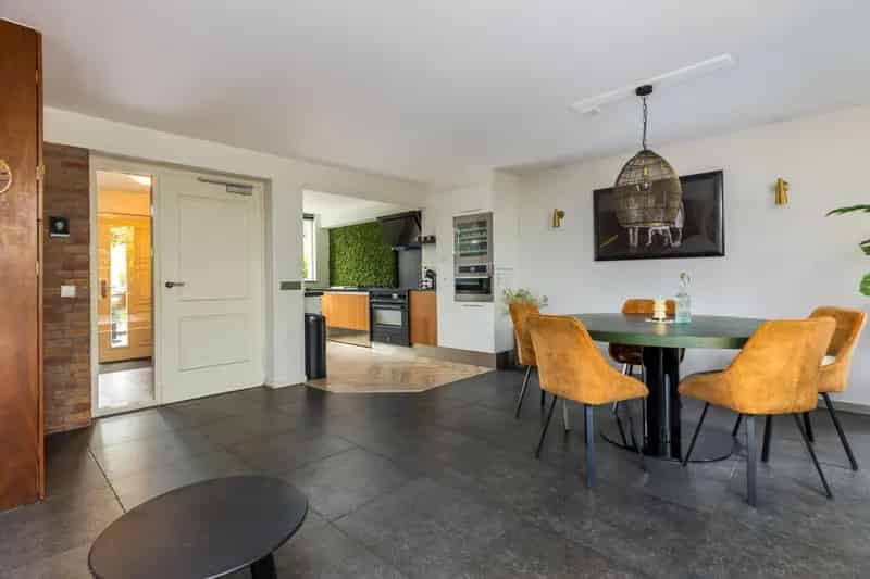 Royale Tweekapper 5 slaapkamers s-Gravenzande