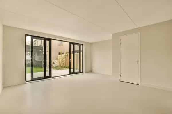 Gestoffeerde gezinswoning 5 slaapkamers 2 badkamers 140m²