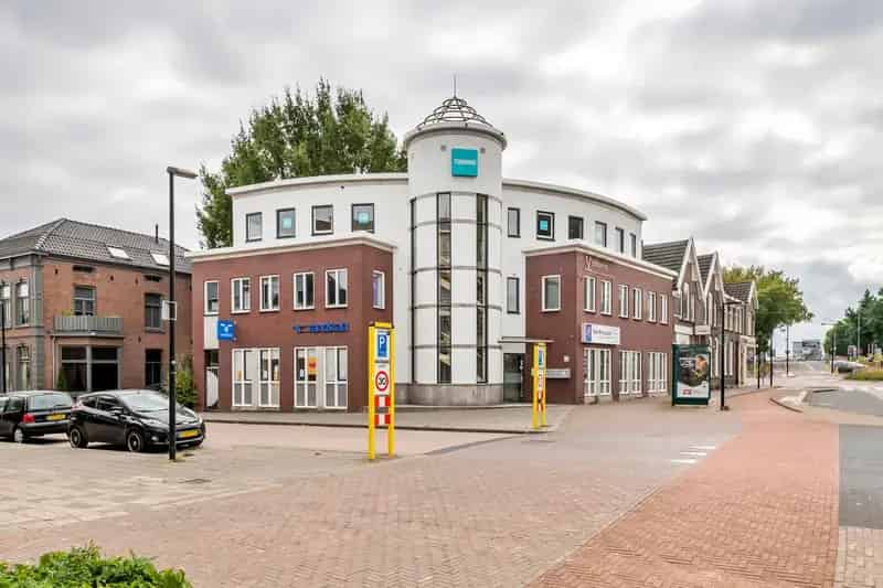 Penthouse Kantoorruimte Tiel 170m²  Nabij Binnenstad