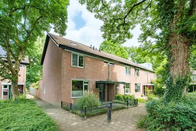 Ruime Hoekwoning Wageningen - 4 Slaapkamers - Tuin - Zonnepanelen