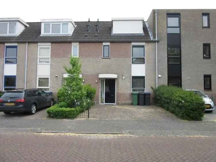 Familiewoning 144m2 4 slaapkamers  Gratis parkeren